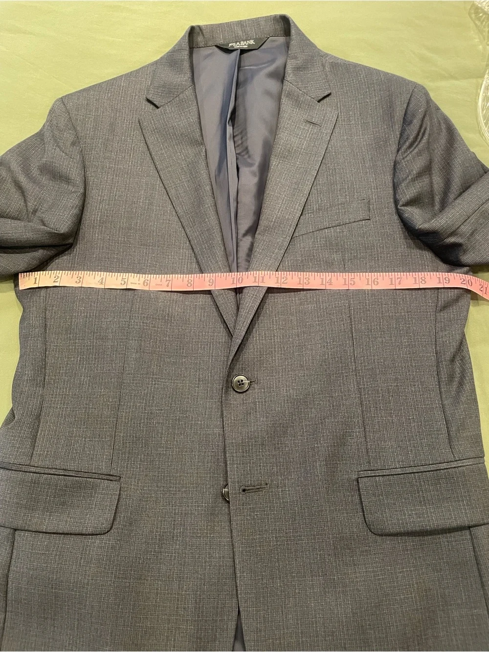 Jos. A. Bank Men's Dark Gray Slim Fit 41R Two-Button Suit 35W